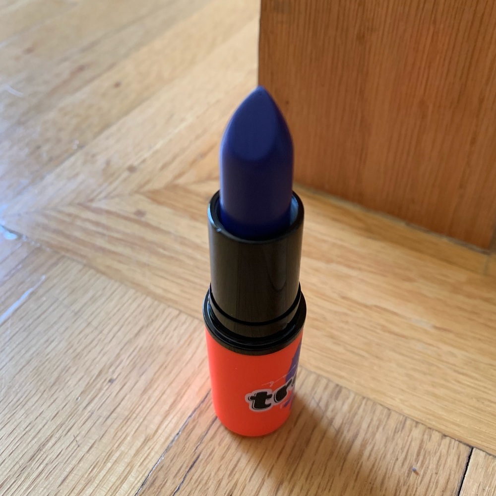 NWT MAC Limited Edition - Midnight Troll Lipstick - Picture 3 of 6